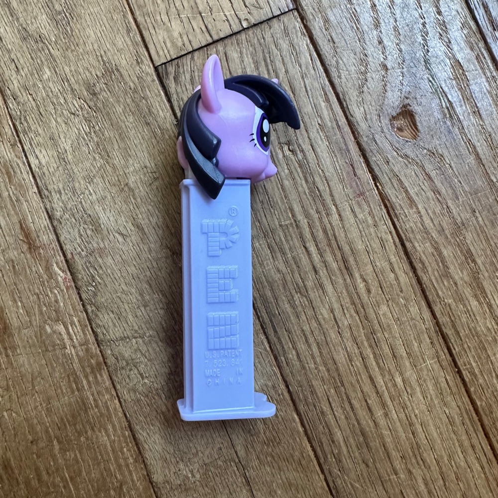 My Little Pony Twilight Sparkle PEZ Dispenser Candy Toy Collectible‎ - Picture 2 of 7